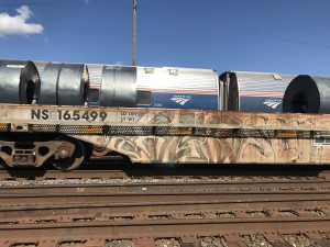 Elkhart_Amtrak and NS passing.jpg